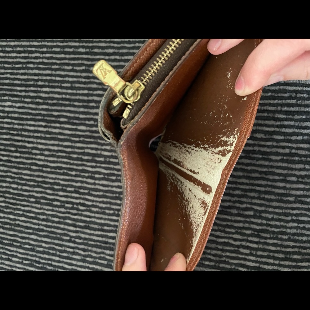 Louis Vuitton zip monogram compact wallet - Picture 5 of 6